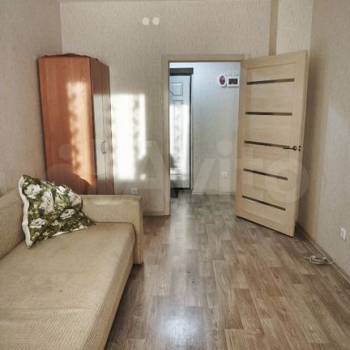 Сдается 1-комнатная квартира, 38 м²