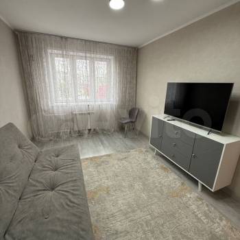 Сдается 1-комнатная квартира, 37 м²