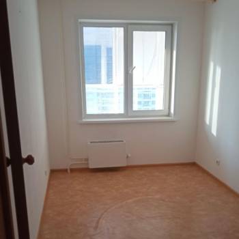 Сдается 2-х комнатная квартира, 75 м²
