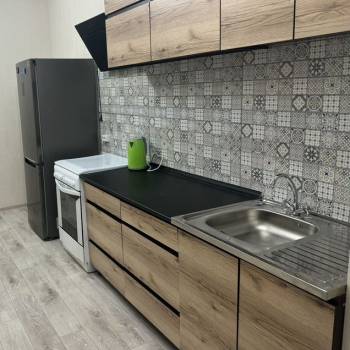 Сдается 1-комнатная квартира, 43 м²