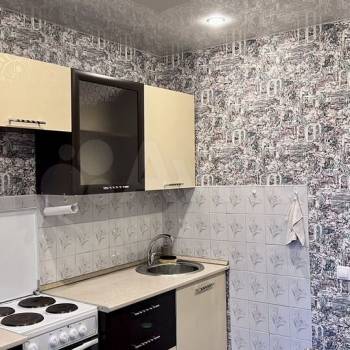 Сдается 1-комнатная квартира, 42 м²