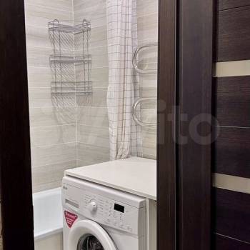 Сдается 1-комнатная квартира, 42 м²