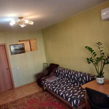 Продается 1-комнатная квартира, 27,4 м²