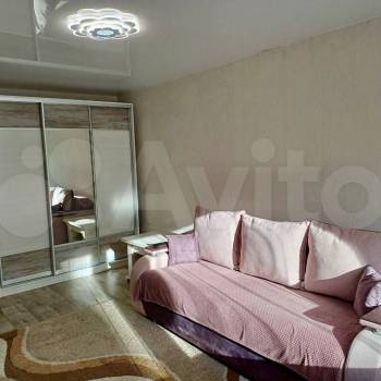 Продается 1-комнатная квартира, 30,6 м²