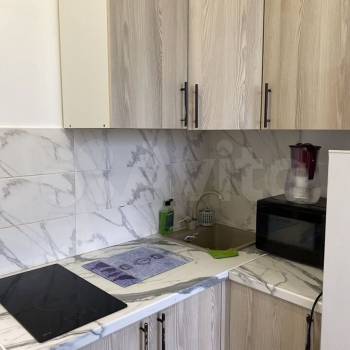 Продается 1-комнатная квартира, 18 м²