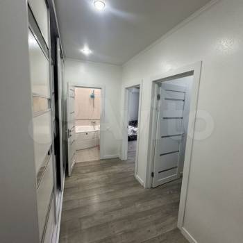 Сдается 1-комнатная квартира, 40,4 м²