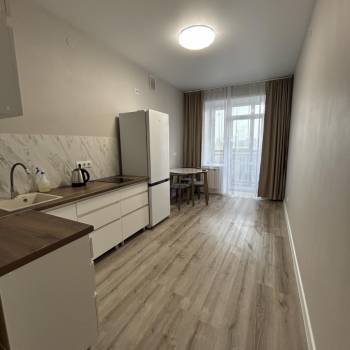 Сдается 1-комнатная квартира, 40 м²