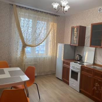 Сдается 1-комнатная квартира, 41 м²