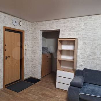 Сдается 1-комнатная квартира, 42 м²