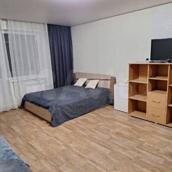 Сдается 1-комнатная квартира, 42 м²