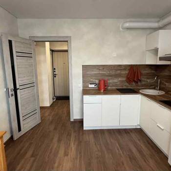 Сдается 1-комнатная квартира, 41 м²