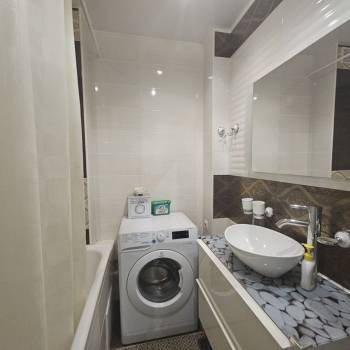 Сдается Многокомнатная квартира, 75 м²