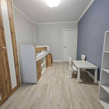 Сдается Многокомнатная квартира, 75 м²