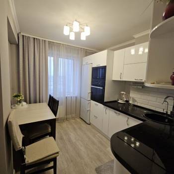 Сдается Многокомнатная квартира, 75 м²