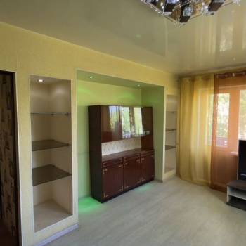 Сдается 2-х комнатная квартира, 42 м²