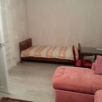 Сдается 1-комнатная квартира, 43 м²