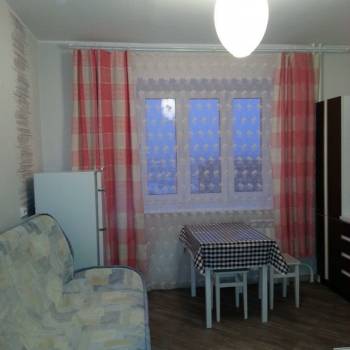 Сдается 1-комнатная квартира, 43 м²