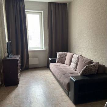 Сдается 1-комнатная квартира, 32 м²