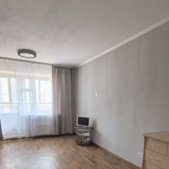 Сдается 1-комнатная квартира, 48 м²