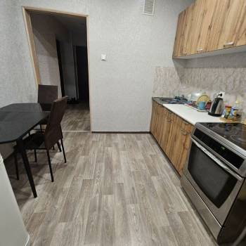 Сдается 2-х комнатная квартира, 58 м²
