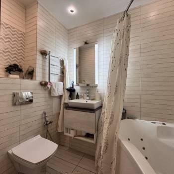 Продается 1-комнатная квартира, 40,6 м²