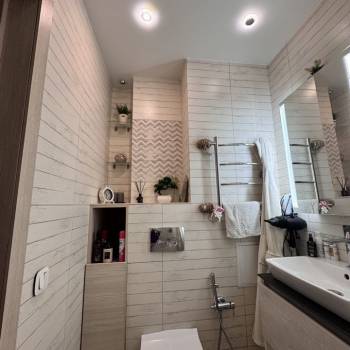 Продается 1-комнатная квартира, 40,6 м²