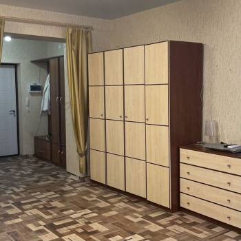 Сдается 1-комнатная квартира, 35 м²