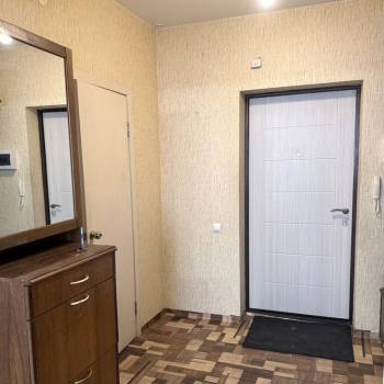 Сдается 1-комнатная квартира, 35 м²