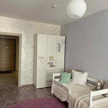 Сдается 2-х комнатная квартира, 79,8 м²