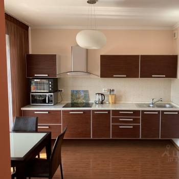 Сдается 2-х комнатная квартира, 61 м²