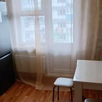 Сдается 1-комнатная квартира, 37 м²