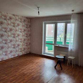 Сдается 2-х комнатная квартира, 74 м²