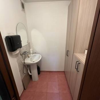 Продается Нежилое помещение, 90 м²