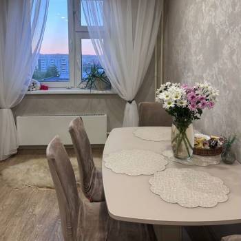 Сдается 2-х комнатная квартира, 63 м²