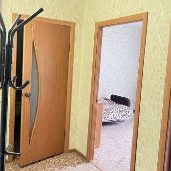 Продается 1-комнатная квартира, 37,5 м²