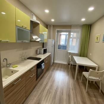Сдается 1-комнатная квартира, 46 м²