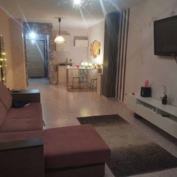 Продается 1-комнатная квартира, 32 м²