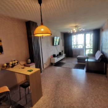 Продается 1-комнатная квартира, 32 м²