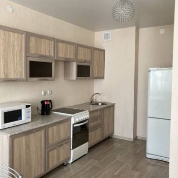 Сдается 2-х комнатная квартира, 64 м²