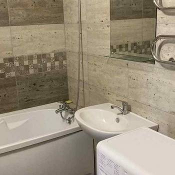 Сдается 2-х комнатная квартира, 64 м²
