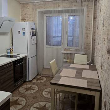 Сдается 1-комнатная квартира, 36,6 м²