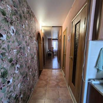 Продается 1-комнатная квартира, 31,9 м²