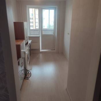 Продается 1-комнатная квартира, 38,3 м²