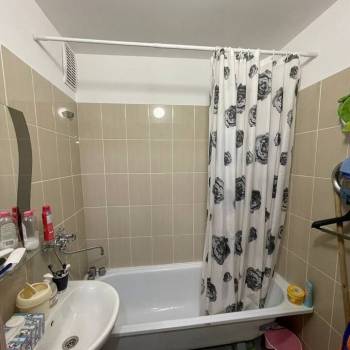 Сдается 2-х комнатная квартира, 64 м²