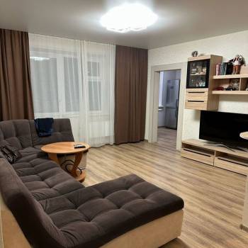 Сдается Многокомнатная квартира, 75 м²