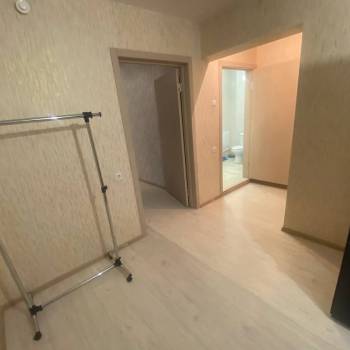 Сдается 1-комнатная квартира, 46 м²