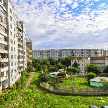 Продается 1-комнатная квартира, 37 м²
