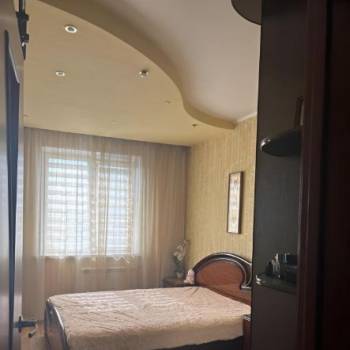 Продается 3-х комнатная квартира, 75,9 м²