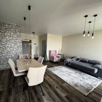 Сдается 1-комнатная квартира, 43 м²