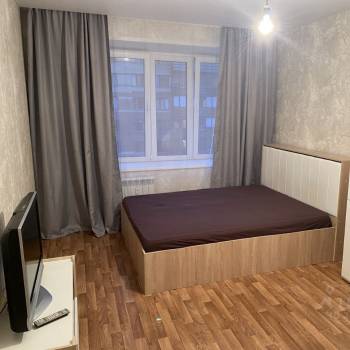 Сдается 1-комнатная квартира, 38 м²